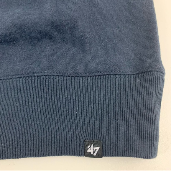 OKC Thunder NBA Sweatshirt. G37 - Picture 8 of 10